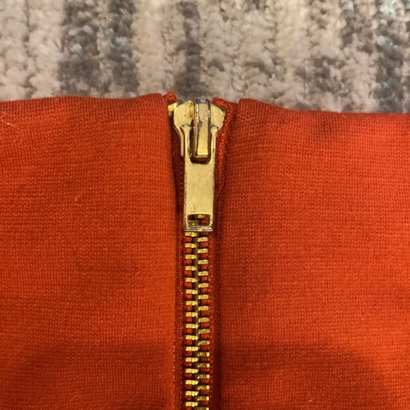 Banana Republic Rust Colored Mini Skirt Full Zipper - Picture 9 of 11